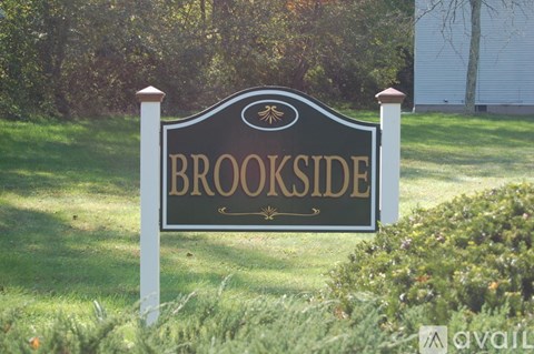59 Anderson Road 2 Beds Apartment for Rent