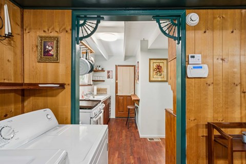 23972 Bowl 2 Beds Apartment for Rent