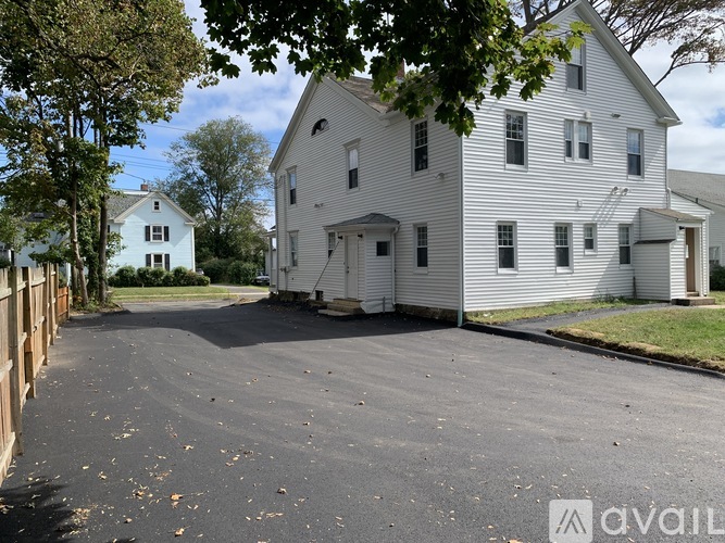 185 King St 3 Beds Apartment for Rent - Photo gallery 3