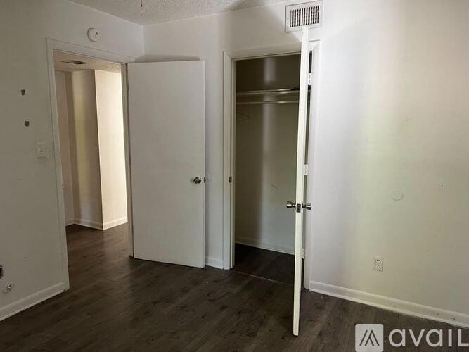 128 Whispering Oaks Ln 2 Beds Apartment for Rent - Photo gallery 5