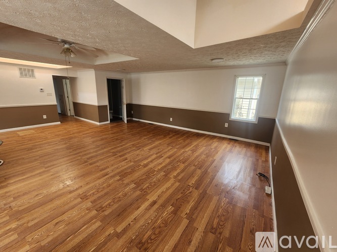 332 S Edgehill Rd 3 Beds Single Family Home for Rent - Photo gallery 2