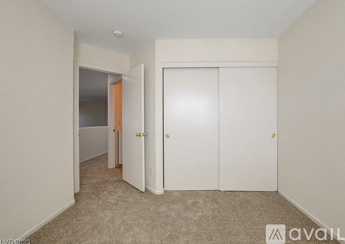 6933 Willow Warbler Street 4 Beds Single Family Home for Rent - Photo gallery 2