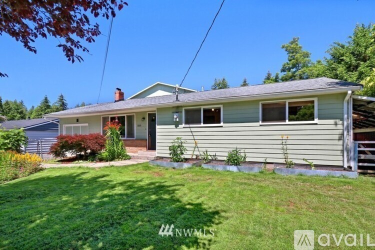 5319 204th Street Southwest 4 Beds Single Family Home for Rent - Photo gallery 1