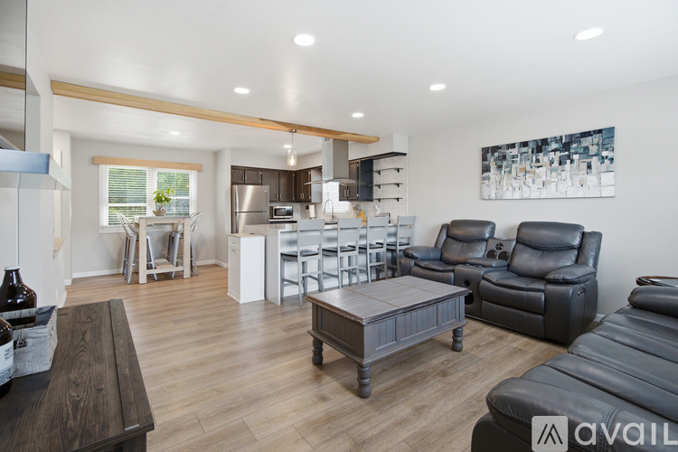 1628 Wiese Lane 3 Beds Single Family Home for Rent - Photo gallery 4