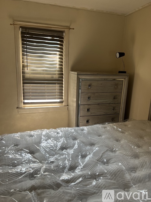 60 Yale Avenue 3 Beds Single Family Home for Rent - Photo gallery 2