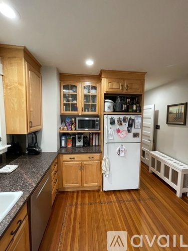 1810 Eastern Parkway 3 Beds Single Family Home for Rent - Photo gallery 4