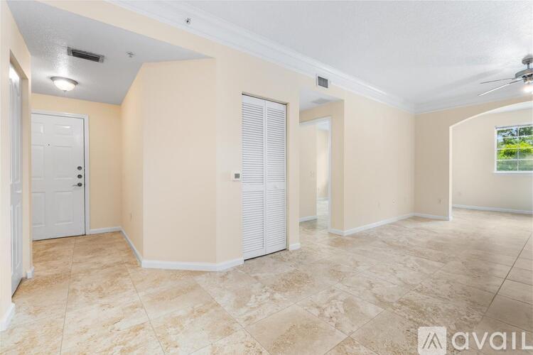 9901 Baywinds Blvd 2 Beds Condo for Rent - Photo gallery 2