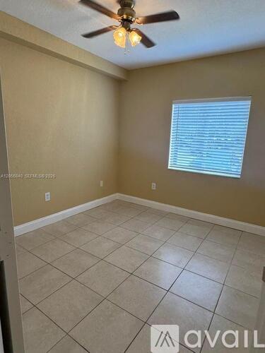 1133 Golden Lakes Blvd 3 Beds Condo for Rent - Photo gallery 5