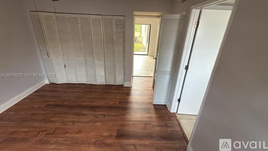 1521 Windorah Way 2 Beds Condo for Rent - Photo gallery 3