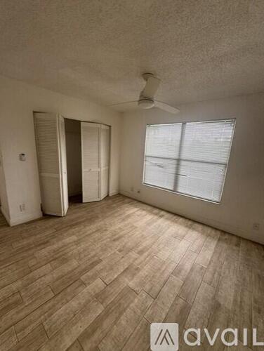 1495 Lake Crystal Dr 2 Beds Condo for Rent - Photo gallery 5