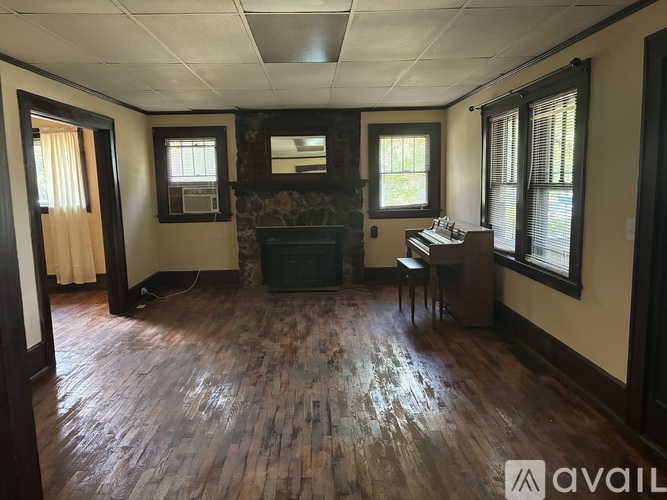 4 Three Dove Road 3 Beds Single Family Home for Rent - Photo gallery 3