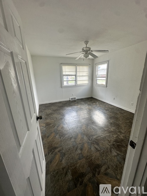 508 Lee St 2 Beds Single Family Home for Rent - Photo gallery 5