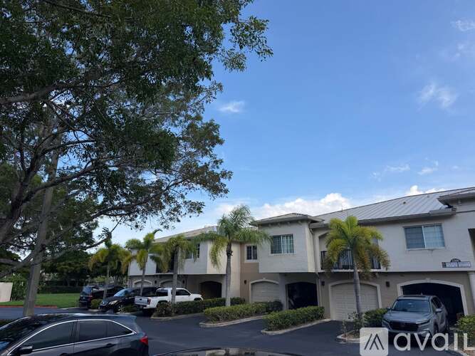 1500 Crestwood Ct S 3 Beds Apartment for Rent - Photo gallery 5