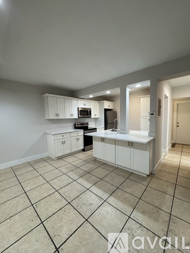 612 Northeast 20th Avenue 1 Apartment for Rent - Photo gallery 5