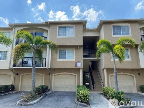 1100 Crestwood Ct S 2 Beds Apartment for Rent