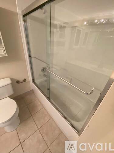 1100 Crestwood Ct S 2 Beds Condo for Rent - Photo gallery 5