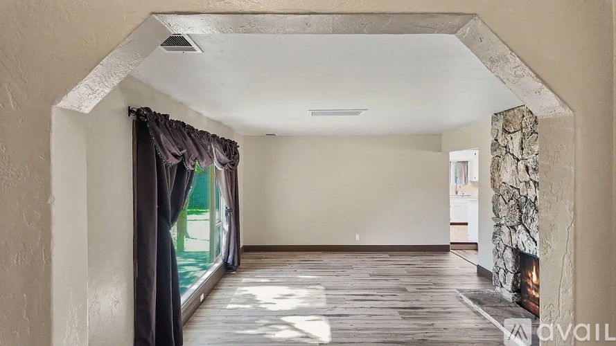 860 Watt Avenue 3 Beds Single Family Home for Rent - Photo gallery 5