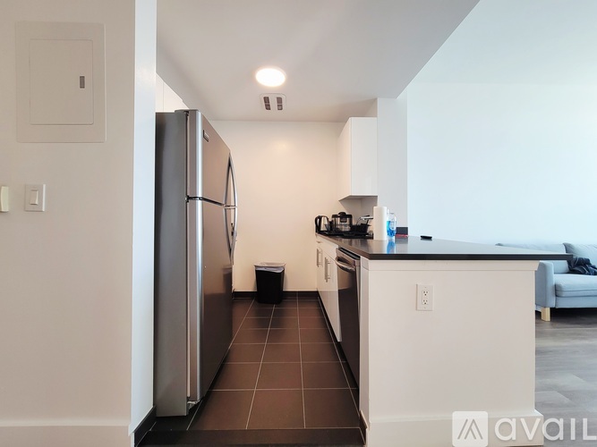 45-45 Center Blvd 1 Apartment for Rent - Photo gallery 4