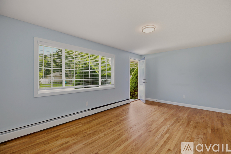 19 Flint Corn Road 3 Beds Single Family Home for Rent - Photo gallery 3