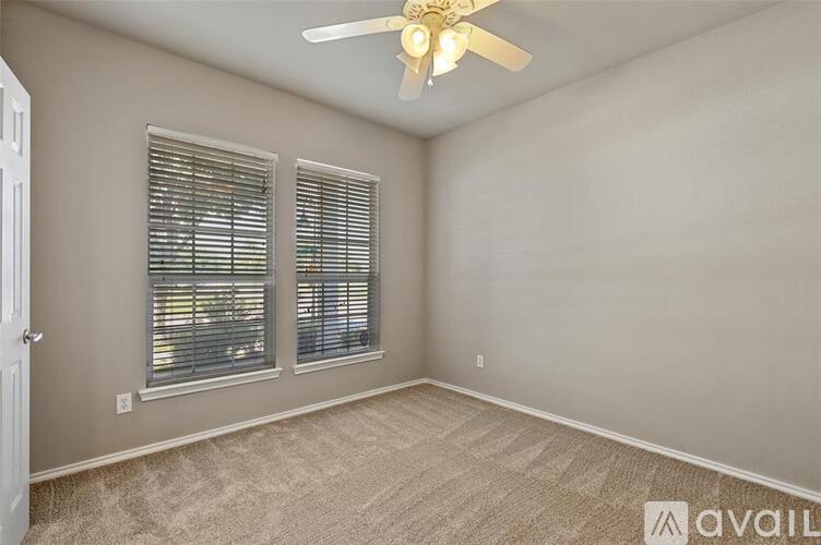 1924 Murphy Court 3 Beds Single Family Home for Rent - Photo gallery 4