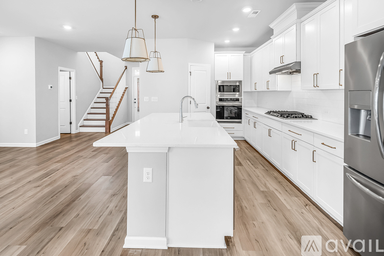 721 Lyndon Station Drive 3 Beds Single Family Home for Rent - Photo gallery 2