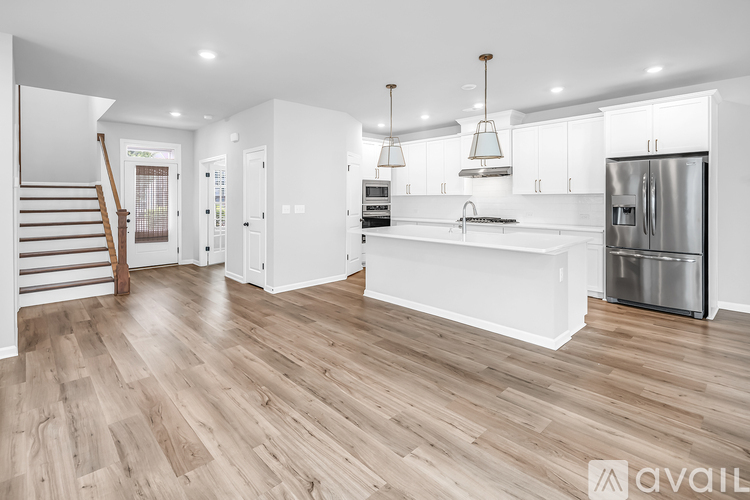 721 Lyndon Station Drive 3 Beds Single Family Home for Rent - Photo gallery 3