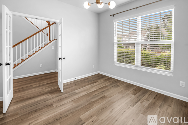 721 Lyndon Station Drive 3 Beds Single Family Home for Rent - Photo gallery 5