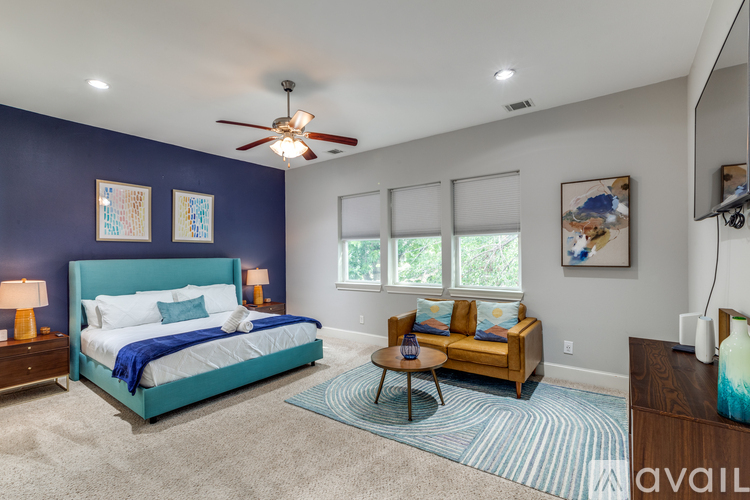 4535 Polk Street 5 Beds Single Family Home for Rent - Photo gallery 3