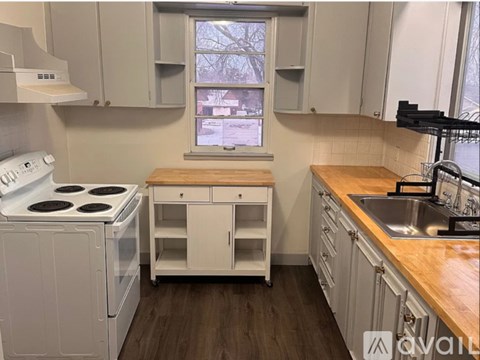 2210 10Th Avenue 3 Beds Apartment for Rent