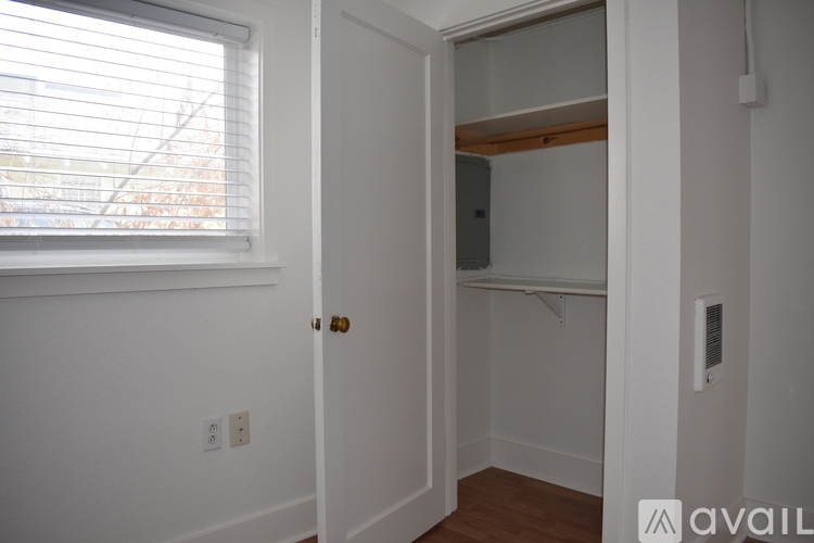 430 West Myrtle Street 3 Beds Single Family Home for Rent - Photo gallery 4
