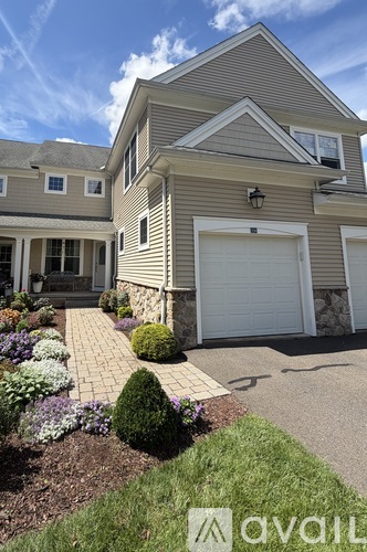 156 Bradford Walk 2 Beds Townhouse for Rent - Photo gallery 1