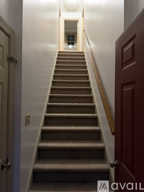 206 Kingston Drive 1 Apartment for Rent - Photo gallery 2