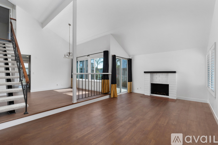 6595 Jaluit Street 5 Beds Single Family Home for Rent - Photo gallery 3
