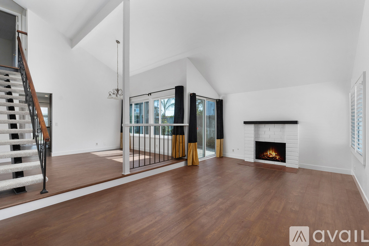 6595 Jaluit Street 5 Beds Single Family Home for Rent - Photo gallery 4