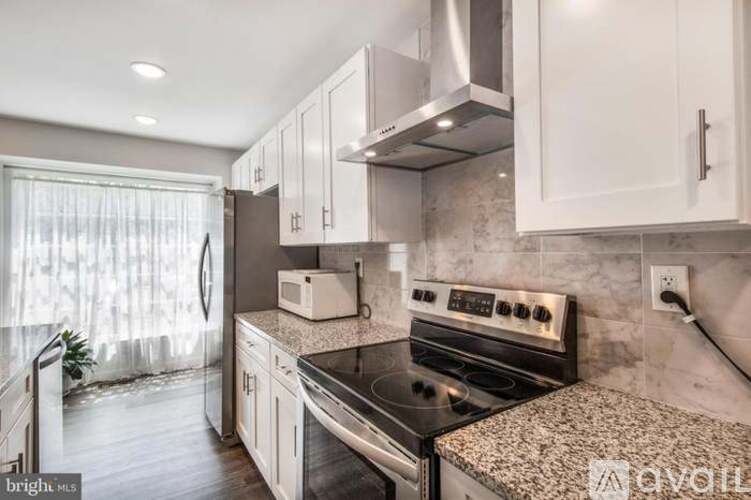 19812 Bazzellton Place 3 Beds Townhouse for Rent - Photo gallery 3
