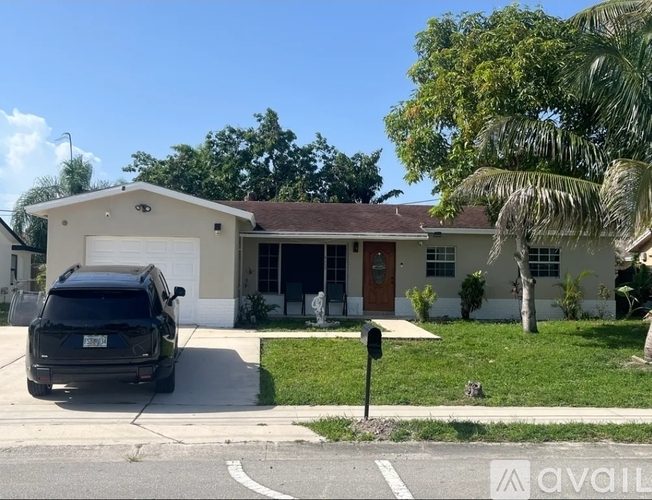 9713 SW 3rd St 3 Beds Single Family Home for Rent - Photo gallery 1