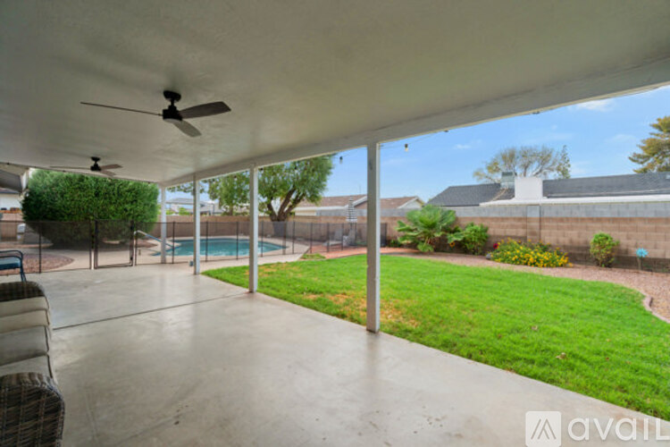 1717 East Hale Street 4 Beds Single Family Home for Rent - Photo gallery 2