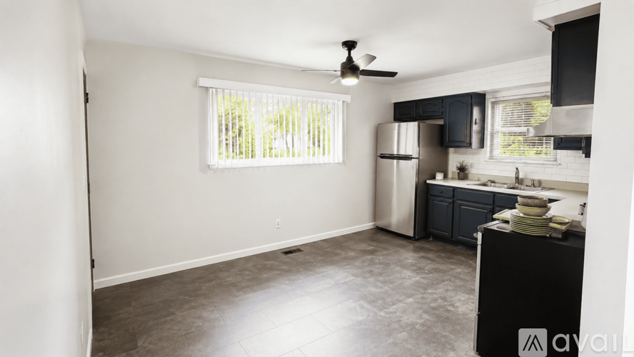 237 Warren Dr 3 Beds Single Family Home for Rent - Photo gallery 3