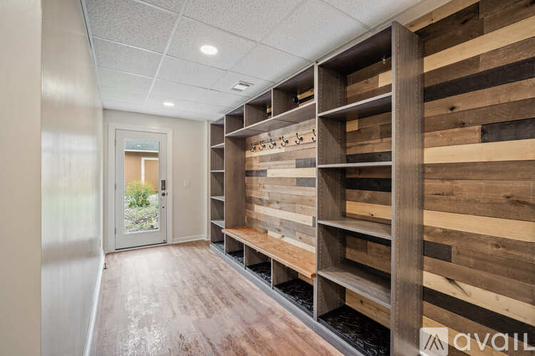 5690 White Lake Rd 3 Beds Apartment for Rent - Photo gallery 3