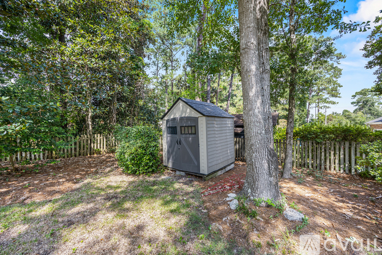2206 Acacia Dr 5 Beds Single Family Home for Rent - Photo gallery 4