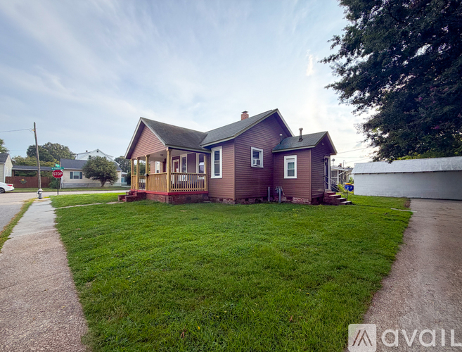 400 North 3rd Avenue 3 Beds Single Family Home for Rent - Photo gallery 3
