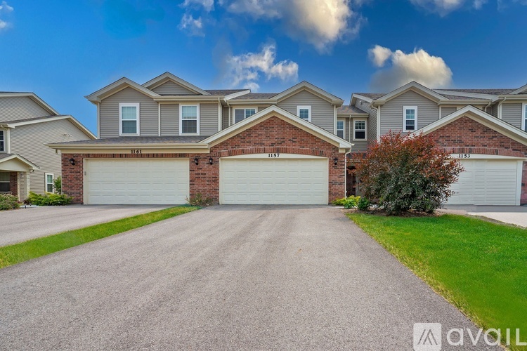 Amber Dr 3 Beds Townhouse for Rent - Photo gallery 1