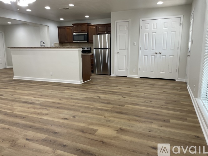 5216 Arbor Glen Road 3 Beds Single Family Home for Rent - Photo gallery 3