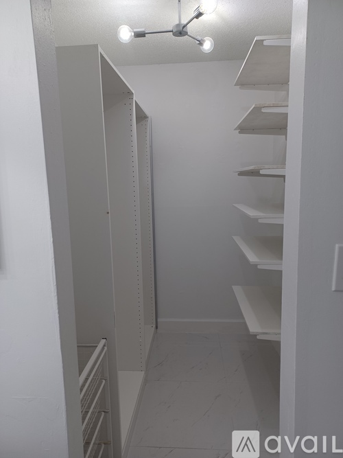 536 Orange Drive 2 Beds Condo for Rent - Photo gallery 4