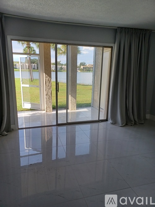 536 Orange Drive 2 Beds Condo for Rent - Photo gallery 5