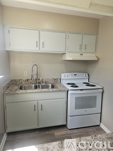 228 Manson Ave 2 Beds Apartment for Rent - Photo gallery 3