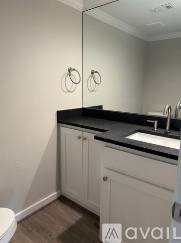1302 Plateau Drive 4 Beds Single Family Home for Rent - Photo gallery 4