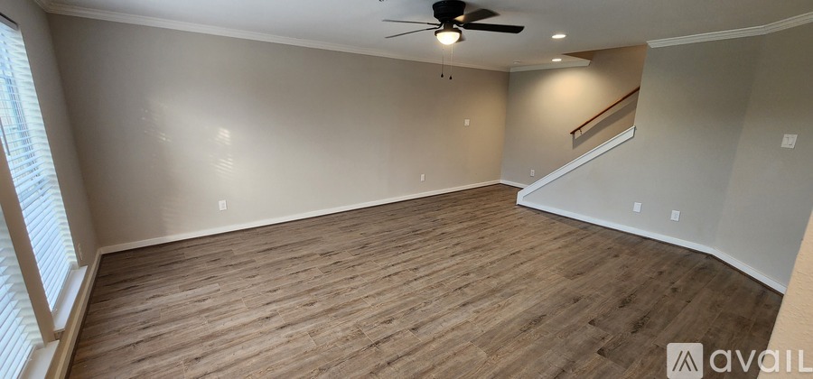 1302 Plateau Drive 4 Beds Single Family Home for Rent - Photo gallery 5