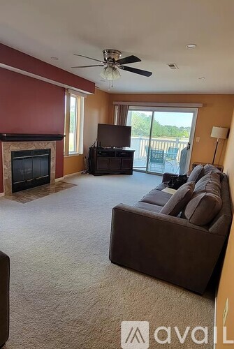 702 Jesse Way 2 Beds Condo for Rent - Photo gallery 4