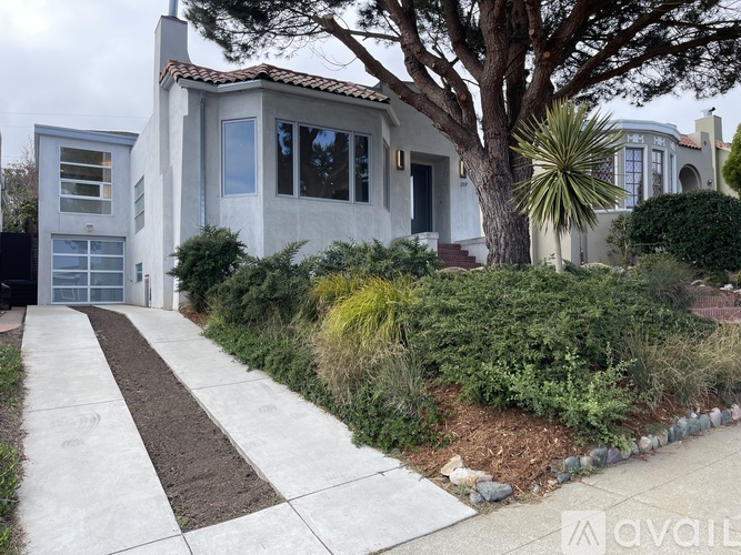 217 Hazelwood Ave 2 Beds Single Family Home for Rent - Photo gallery 2